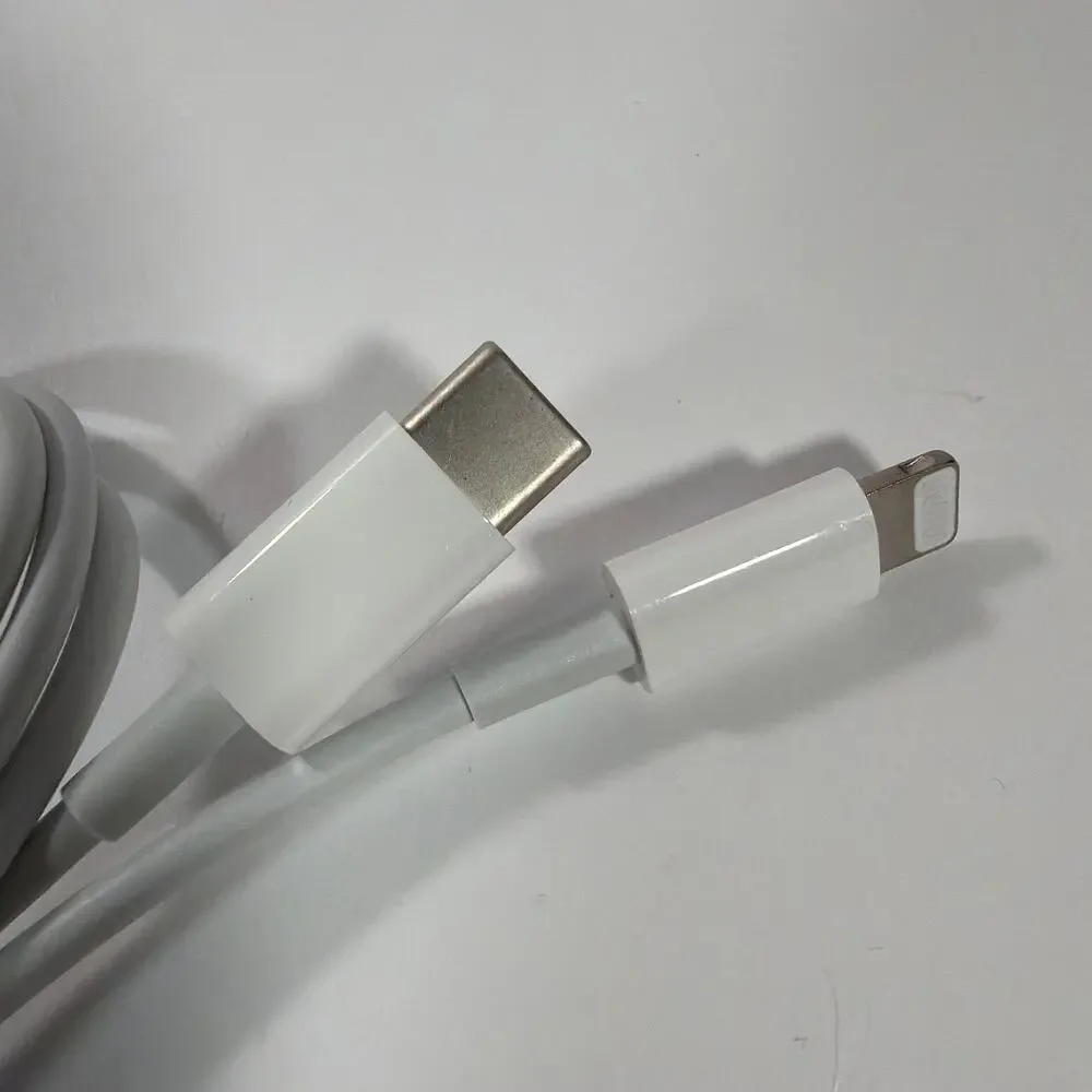 Apple USB-C to Lightning Charging Cable White